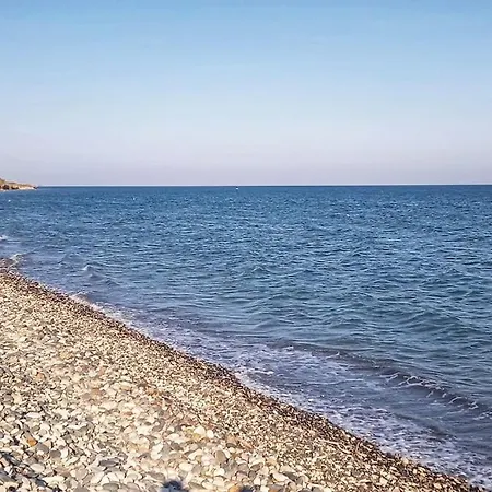 Jonty Villa, Mazotos Villa *